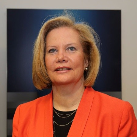 Dr Cecily Macdougall